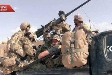 soldatsus_kurdes_raqqa