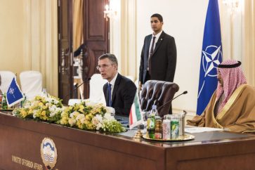 L'Otan veut renforcer ses liens avec le Golfe en ouvrant un centre à Koweït