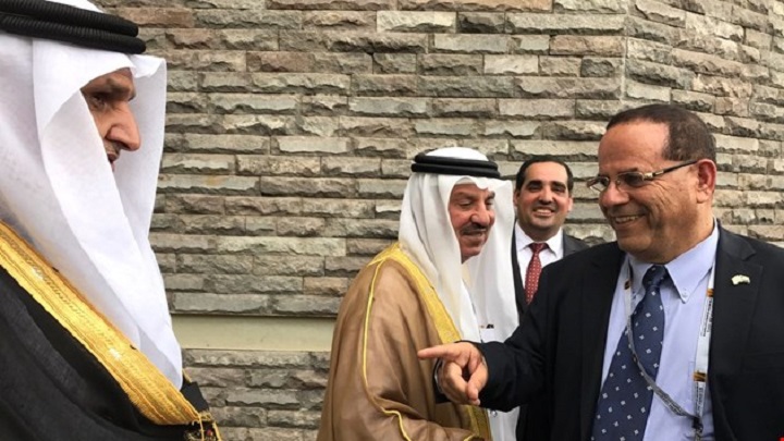 Quand des délégués arabes s’entretiennent avec un ministre israélien