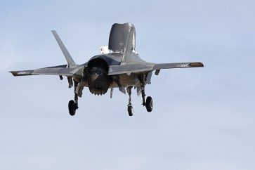 Un avion de type F-35