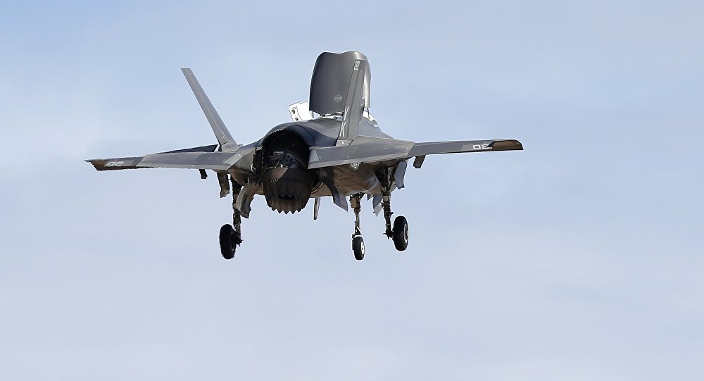 Un avion de type F-35