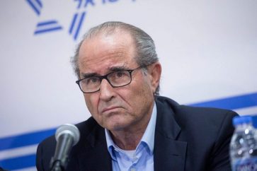 L'ancien directeur du Mossad, Shabtai Shavit