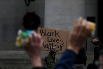 Andre Hill est la 96e victime noire d'un policier depuis George Floyd