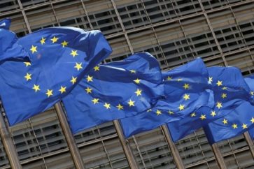 Des drapeaux de l'UE