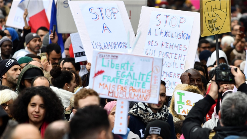 La loi contre le séparatisme "criminalise les musulmans et restreint un certain nombre de leurs libertés".