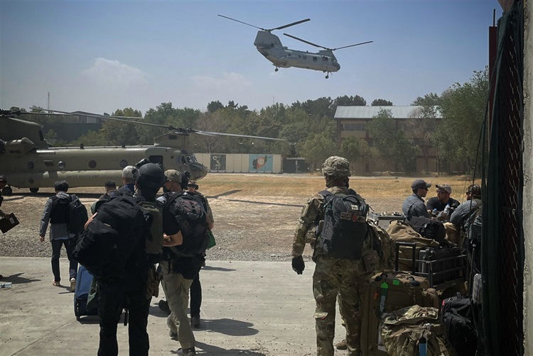 Des soldats US à l'aéroport de Kaboul