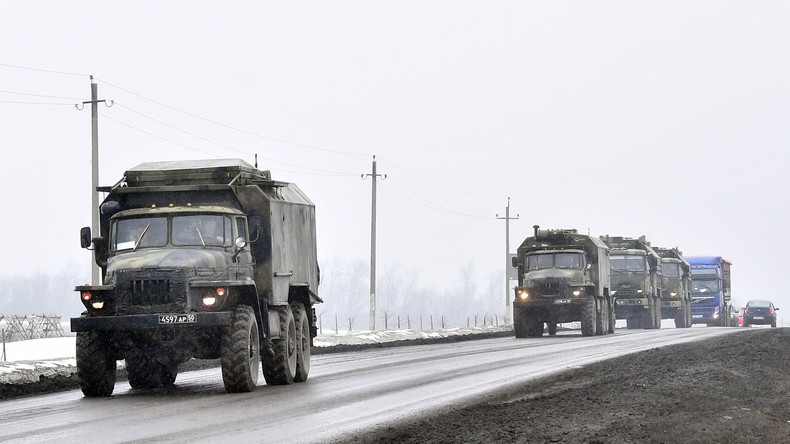 Un convoi russe près de la frontière avec l'Ukraine.