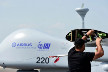 Berlin a approuvé l'achat de 140 drones armés du modèle israélien Heron TP.