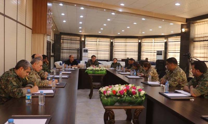 Le conseil militaire des FDS