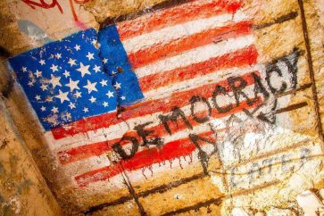 23ae60b10b6ea41a27a7647878d063e3