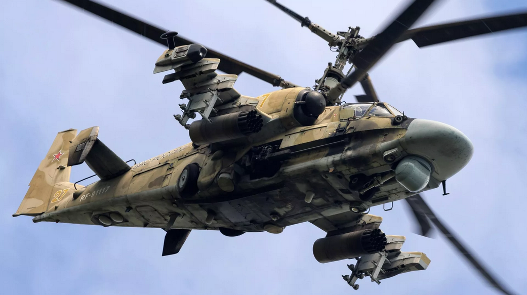 Un hélicoptère russe Ka-52