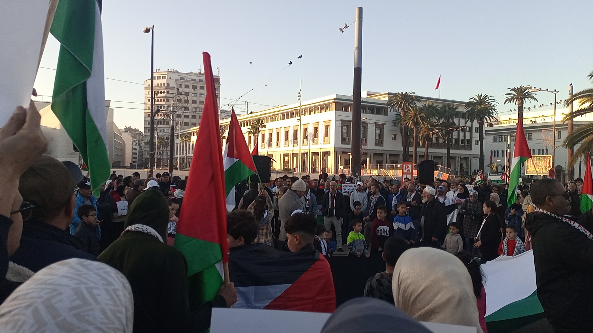 Manifestation contre la normalisations des relations avec l'entité sioniste à Rabat (image d'illustration)