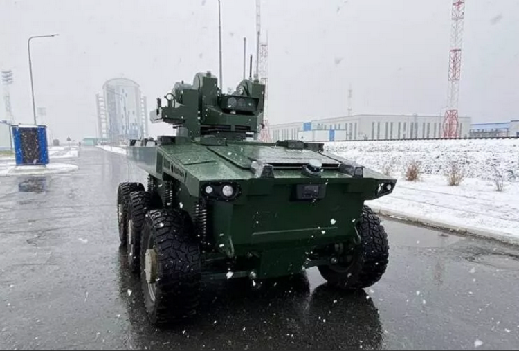 Robot de sécurité russe