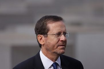 03c94610-c8b5-4609-9c2f-d7692dd77557