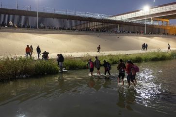 Des migrants à la frontière avec les USA (Illustration)