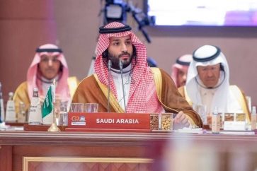 074bc838-0f95-45a3-8079-4cb139711811