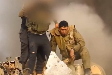 17e7b603-b6b3-4a8e-ae28-fcd70260717a