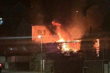 Des roquettes de la résistance se sont abattues sur une maison dans la colonie israélien Kiryat Shmona