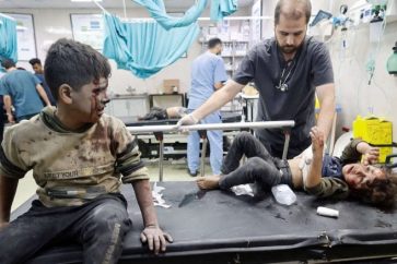 Des enfants palestiniens victimes des bombardements israéliens contre Gaza.