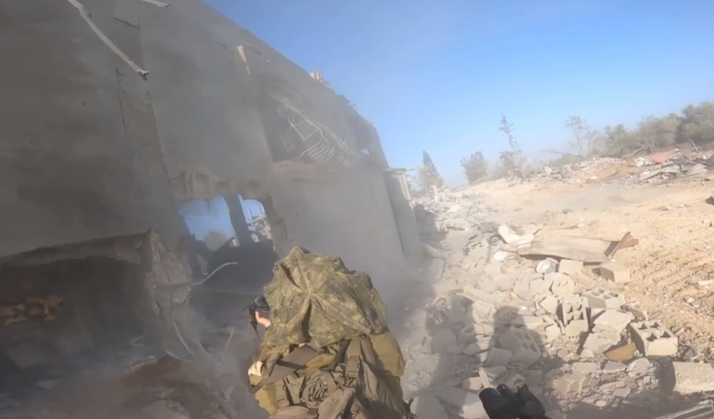 4e3ad31a-4c1d-4fec-bf78-0faad0733a82