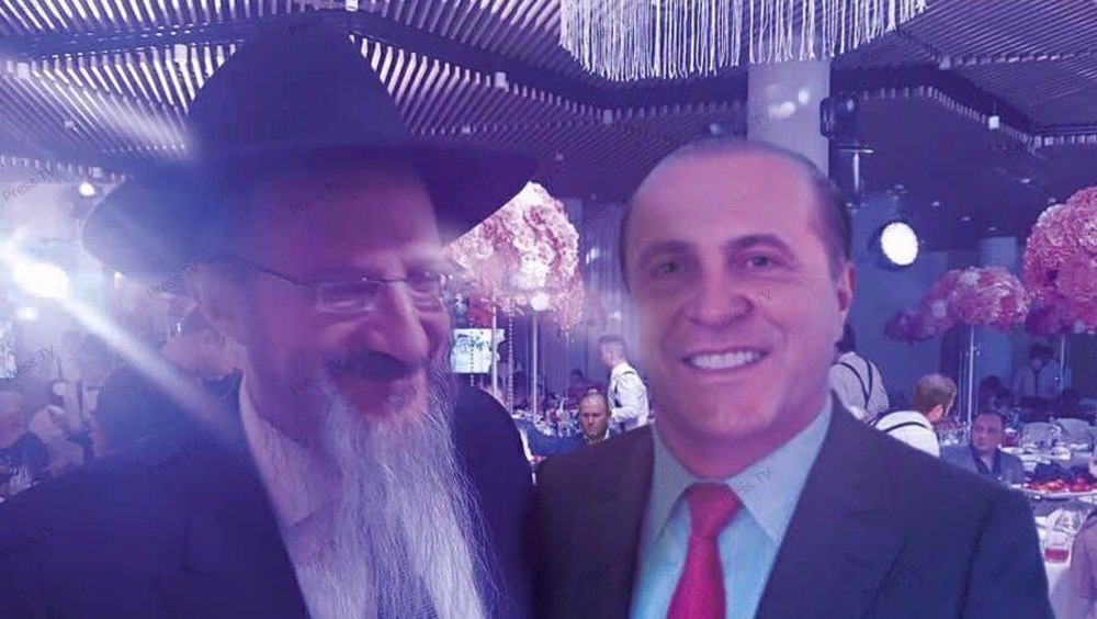 Peshraw Majid Agha Dizayee, avec un rabbin sioniste, lors d'un événement célébrant la fête juive de Yom Kippour.