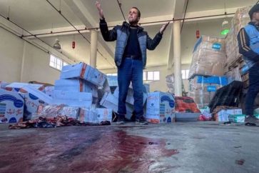 L’armée israélienne a bombardé ce mercredi 13 mars, l’entrée d’un centre de l’UNRWA à Rafah. © Reuters