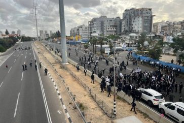 c12cb2dc-9a03-45f2-90f7-60cc44625a3d