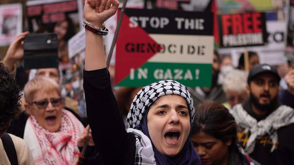 Des manifestants pro-palestiniens participent à une marche à l'occasion de la Journée de Qods, à Londres, au Royaume-Uni, le 5 avril 2024. ©AP