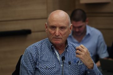 cd5955fb-9f51-4760-ac10-0a20ee27b966