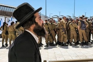 ebe4689e-b401-4b39-ab4b-bab211d79140