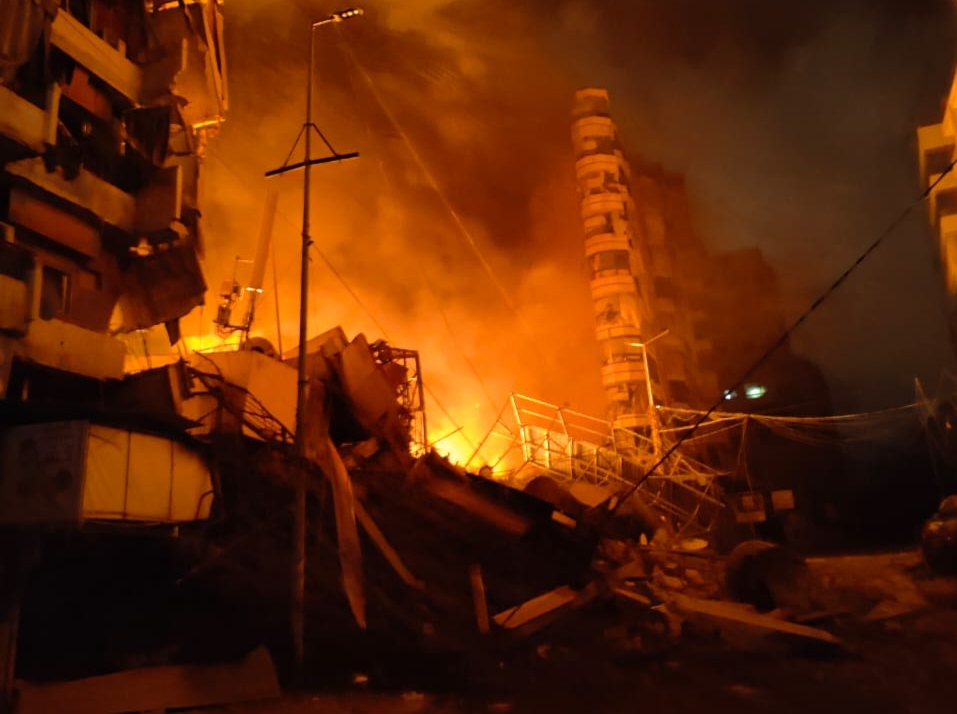 Un immeuble détruit par l'aviation israélienne, dans la banlieue de Beyrouth.