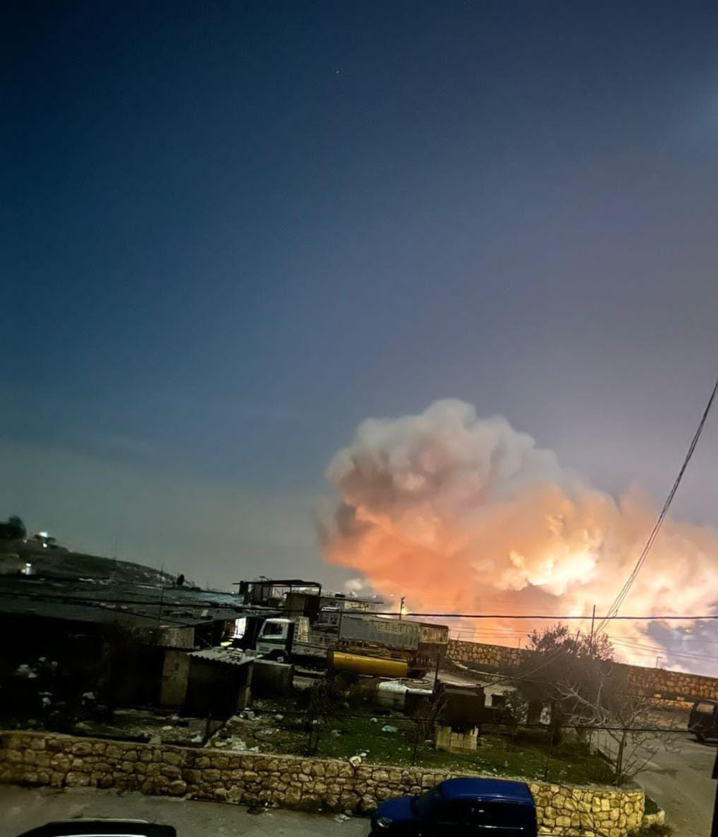 Agression israélienne contre des zones ouvertes dans la périphérie de la localité de Houmine, le 12 janvier 2025.