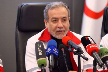 Le ministre iranien des Affaires étrangères, Abbas Araghchi, s'exprime lors d’une réunion intitulée « siège de Norouz du Croissant-Rouge de la République islamique d'Iran», en présences des hauts responsables de secours, le 24 mars 2025. ©Irna