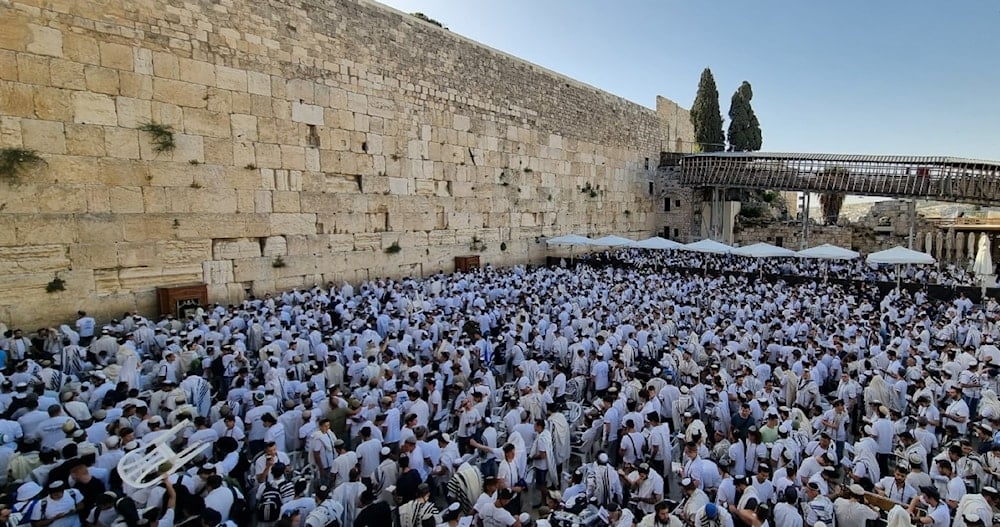 Incursion des milliers de colons dans la mosquée d'AlAqsa