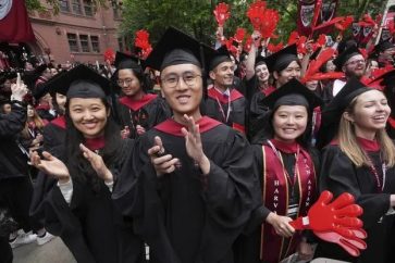 Les étudiants étrangers ont contribué directement à hauteur de 50 milliards de dollars dans l'économie américaine en 2023.