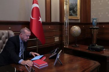 0831a207-1398-4063-b802-19b2619e03d1