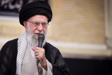 Le Leader de la Révolution islamique, l’Ayatollah Sayed Ali Khamenei