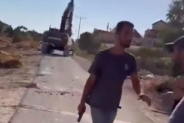 Un colon israélien ouvre le feu sur des Palestiniens, en Cisjordanie occupée, le 28 juillet 2025.