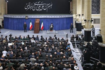 Le Leader de la Révolution islamique, l'Ayatollah Seyyed Ali Khamenei rencontre diverses couches de la société iranienne, le 24 août 2025. ©Khamenei.ir