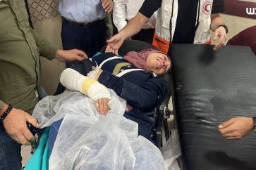 Ranine Sawatfa, la journaliste de Reuters attaquée par les colons protégés par l'armée d'occupation israélienne.