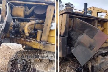 Une pelleteuse visée par un drone israélien dans la localité d'Aïta al-Chaab, au sud-Liban, le 31 décembre 2025.